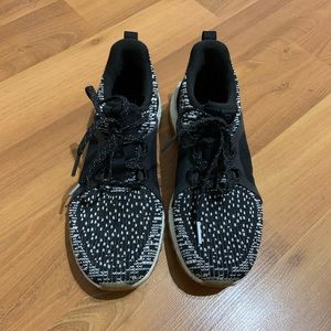 Adidas pure boost running shoes